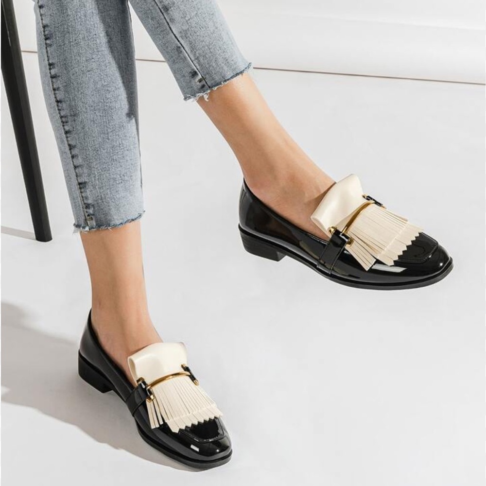 Elegant Black and Cream Loafers